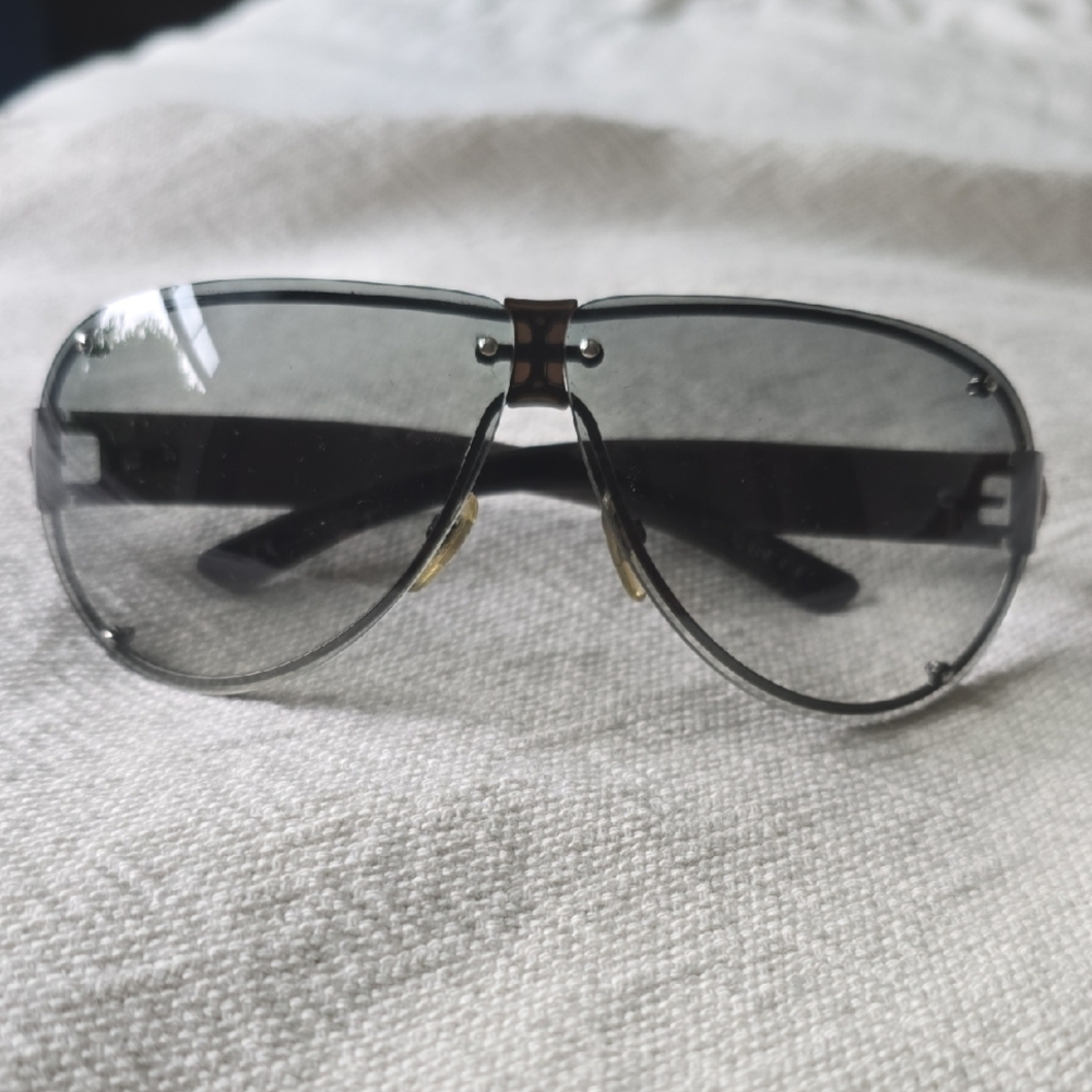Gucci Black Sunglasses